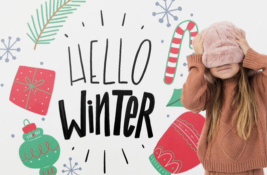 Free Cute Girl With Winter Background Psd