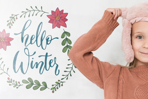 Free Cute Girl With Winter Mock-Up Psd