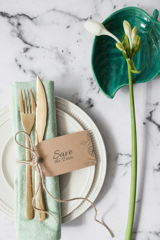 Free Cutlery Mockup With Save The Date Concept Psd