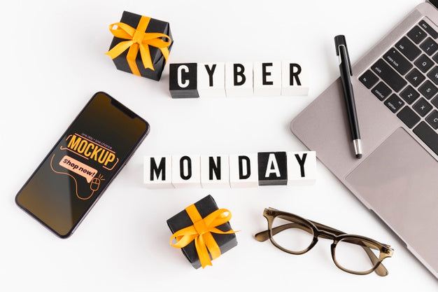 Free Cyber Monday Concept With Mock-Up Psd