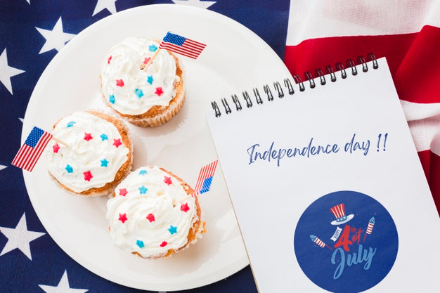 Free Delicious Cupcakes For Independence Day Psd