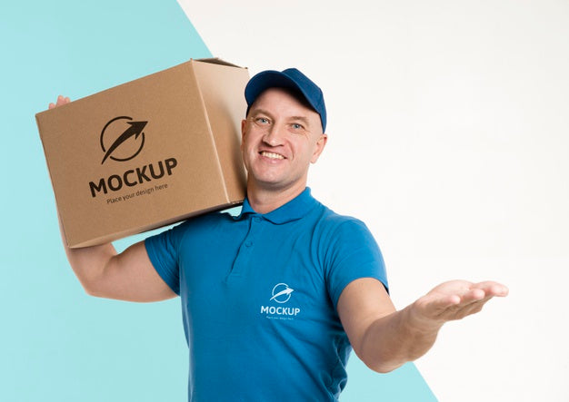 Free Delivery Man Holding A Box On His Shoulder Psd