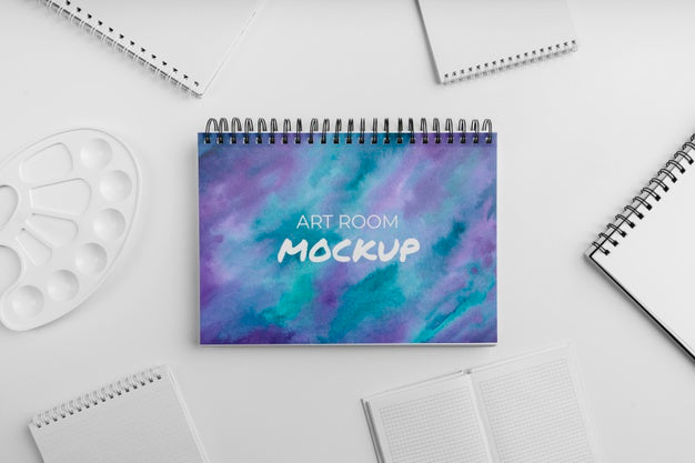 Free Desk Of Painting Artist And Notebook Psd