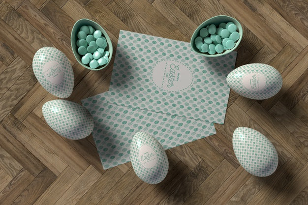 Free Easter Card And Eggs On Table Psd