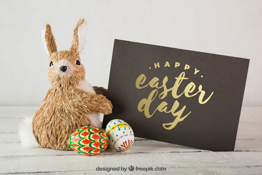 Free Easter Mockup With Bunny And Envelope Psd