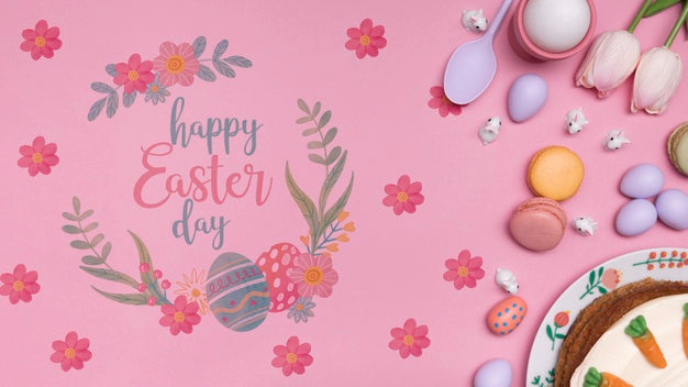 Free Easter Painted Eggs On Table Psd