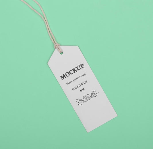 Free Eco Tag On Green Background Flat Lay Psd