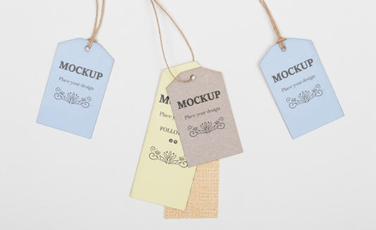 Free Eco Tags On White Background Flat Lay Psd