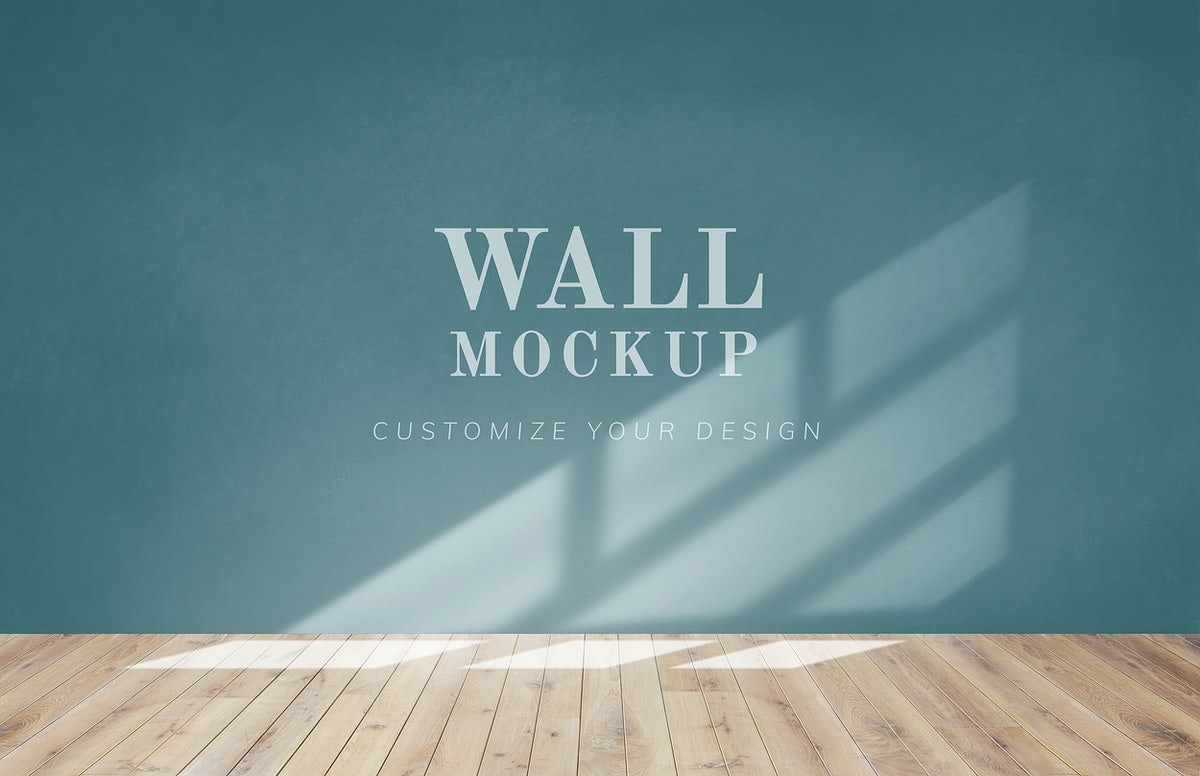 Free Empty Room With A Green Wall Mockup