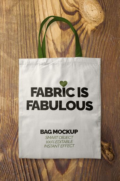 Free Fabric Bag With Green Handles Mockup Psd
