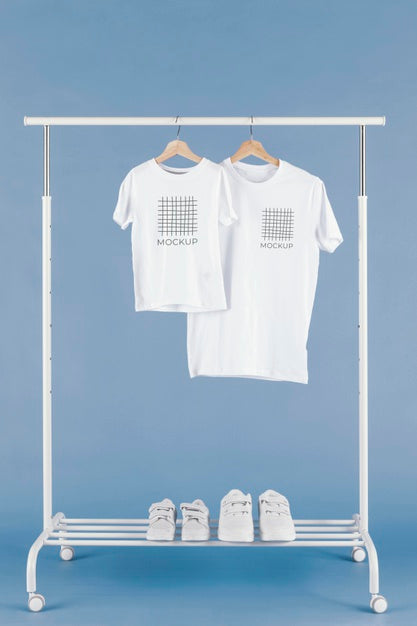 Free Father'S Day T-Shirt Mock-Up Arrangement Psd