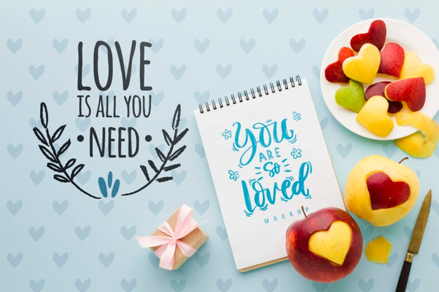 Free Flat Lay Apples And Notebook Arrangement Psd