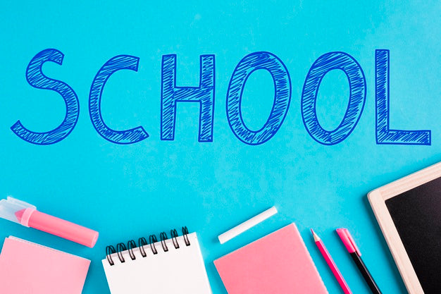 Free Flat Lay Back To School With Blue Background Psd