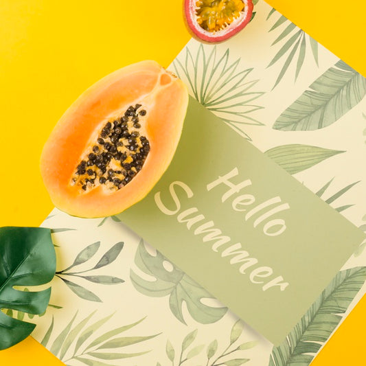 Free Flat Lay Card Mockup For Summer Concepts Psd