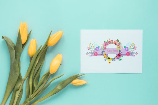 Free Flat Lay Greeting Card Mockup For Spring Psd