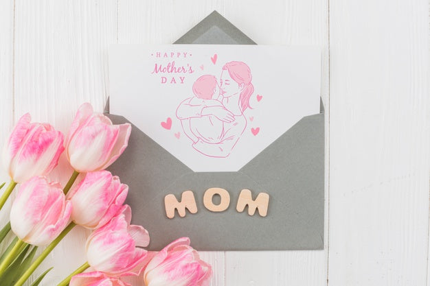 Free Flat Lay Mothers Day Card Mockup Psd