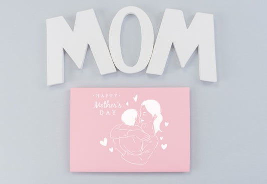 Free Flat Lay Mothers Day Card Mockup Psd
