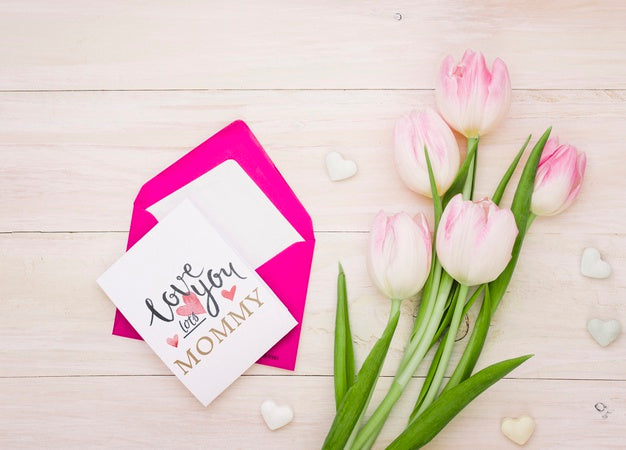 Free Flat Lay Mothers Day Composition With Card Mockup Psd