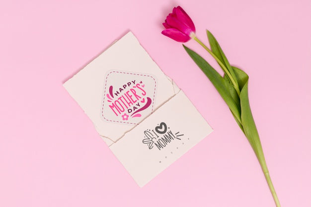 Free Flat Lay Mothers Day Composition With Card Mockup Psd