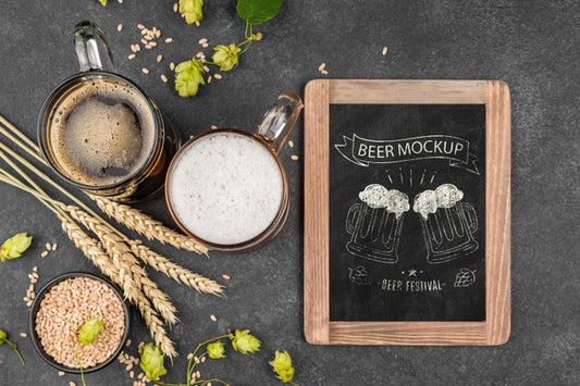 Free Flat Lay Of Beer Glass With Pint And Chalkboard Psd