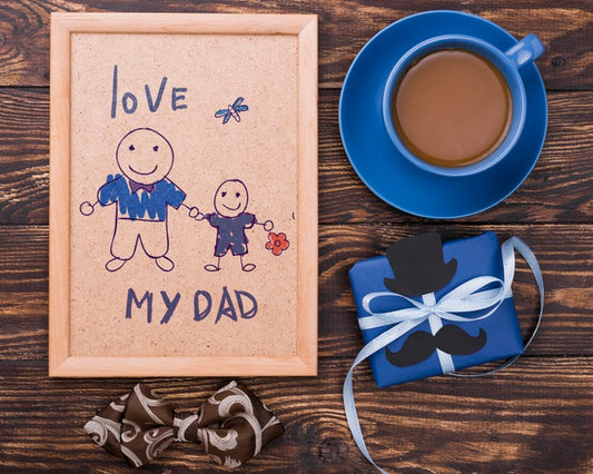 Free Flat Lay Of Father'S Day Concept Mock-Up Psd