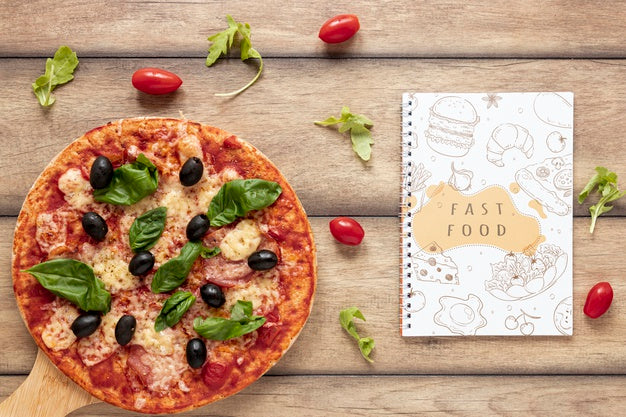 Free Flat Lay Of Pizza On Wooden Background Psd