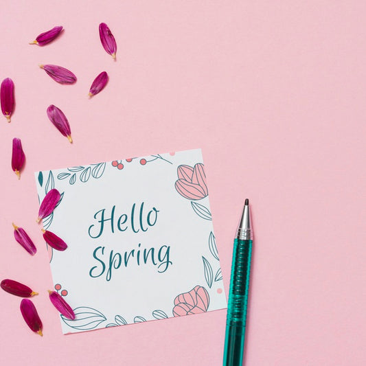 Free Flat Lay Spring Mockup With Card Psd