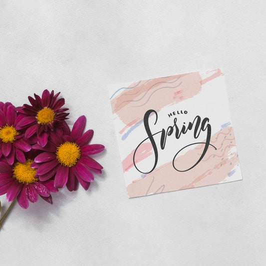 Free Flat Lay Spring Mockup With Card Psd