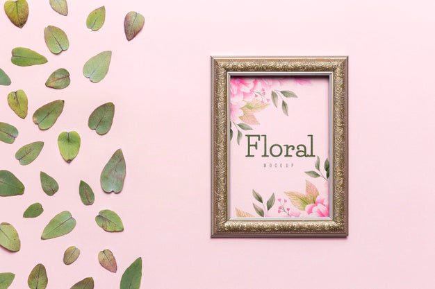 Free Floral Concept With Leaves And Frame Psd
