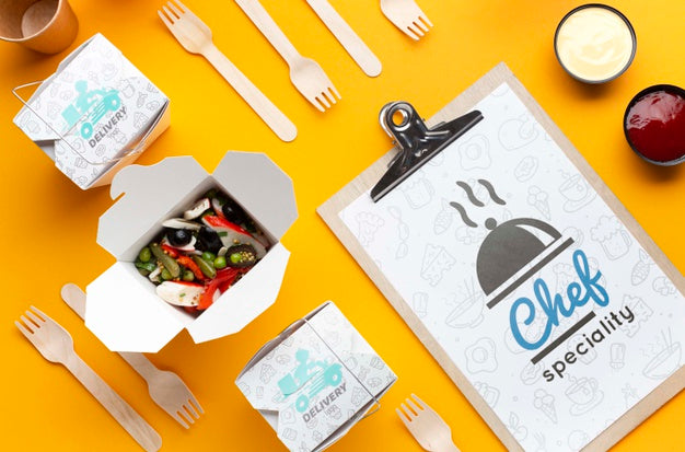 Free Food Delivery Arrangement With Clipboard Mock-Up Psd