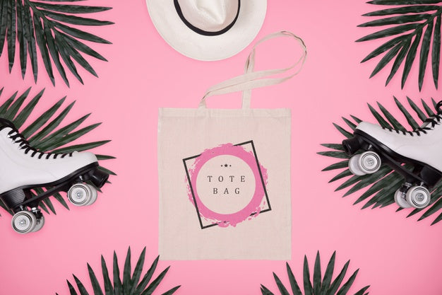 Free Frame Of Leaves With Tote Bag Psd