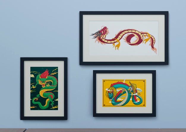 Free Frames On Wall With Snake Design Psd
