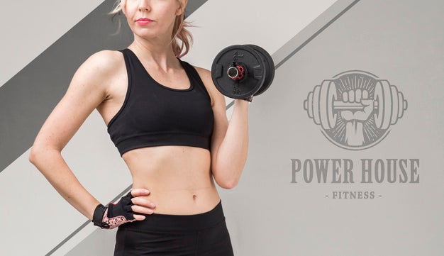 Free Front View Of Athletic Woman Holding Weights Psd