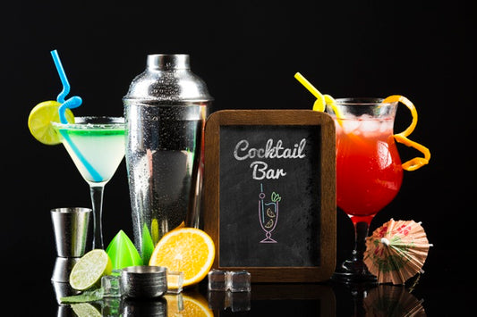 Free Front View Of Cocktail Concept Mock-Up Psd