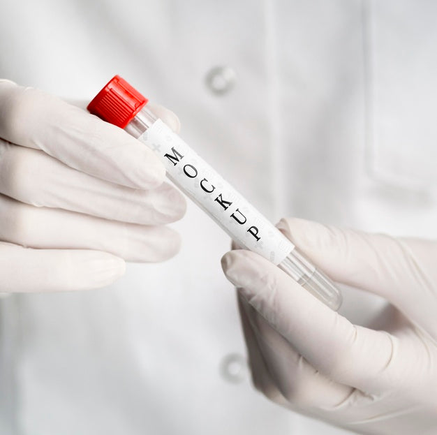 Free Front View Of Doctor Holding Test Tube Psd