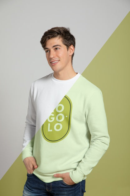 Free Front View Of Man Wearing Sweater Psd