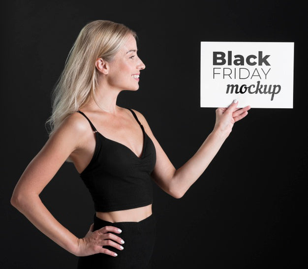 Free Front View Of Woman With Black Friday Concept Psd