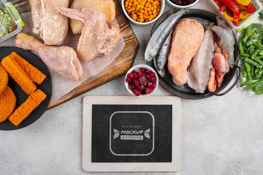 Free Frozen Food With Backboard Mockup Design Psd