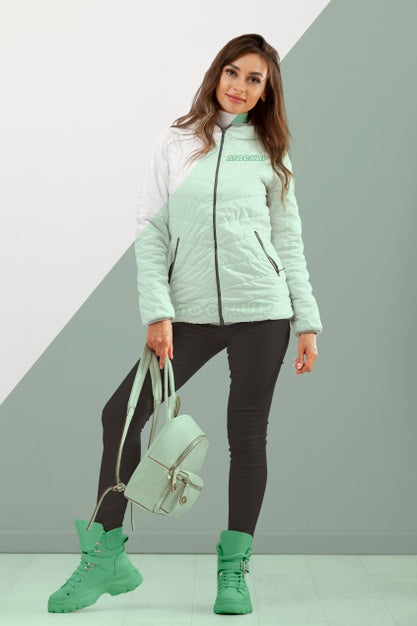 Free Full Shot Woman With Warm Clothes Psd
