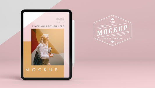 Free Futuristic Tablet With Screen Mock-Up Psd