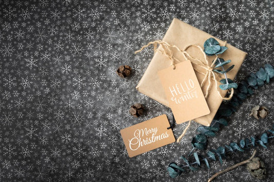 Free Gift And Christmas Tags With Copy Space Psd