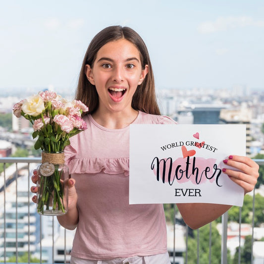 Free Girl Presenting Paper Mockup For Mothers Day Psd