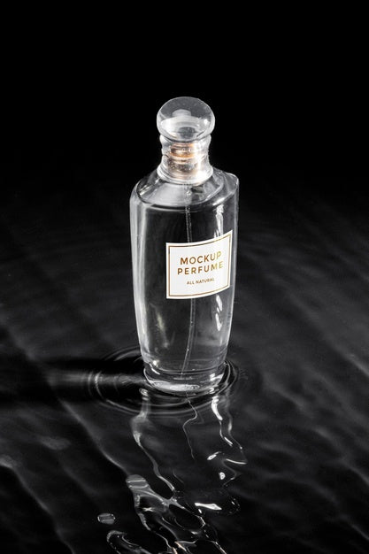 Free Glass Bottle Of Perfume Mock-Up With Clear Water Psd