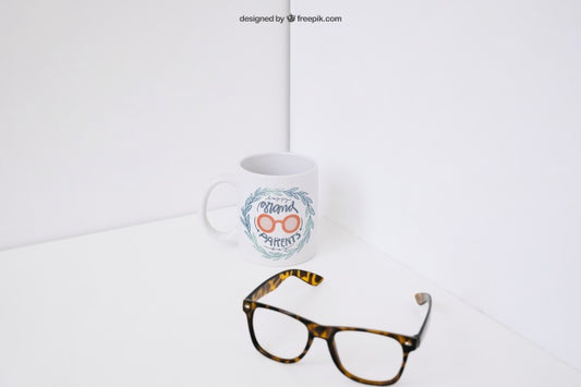 Free Glasses In Front Of Coffee Mug Psd