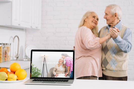 Free Grandparents Behind Laptop Mockup Psd