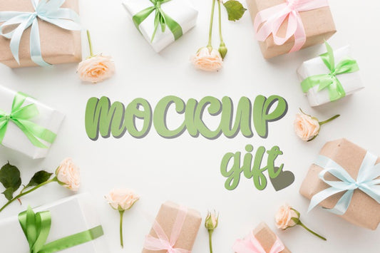 Free Green And Pink Gift Boxes Mock-Up Psd