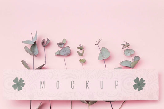Free Green Leaves With Message Mockup Psd