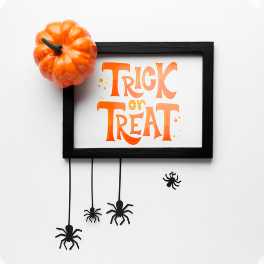 Free Halloween Day Mock-Up With Frame Psd