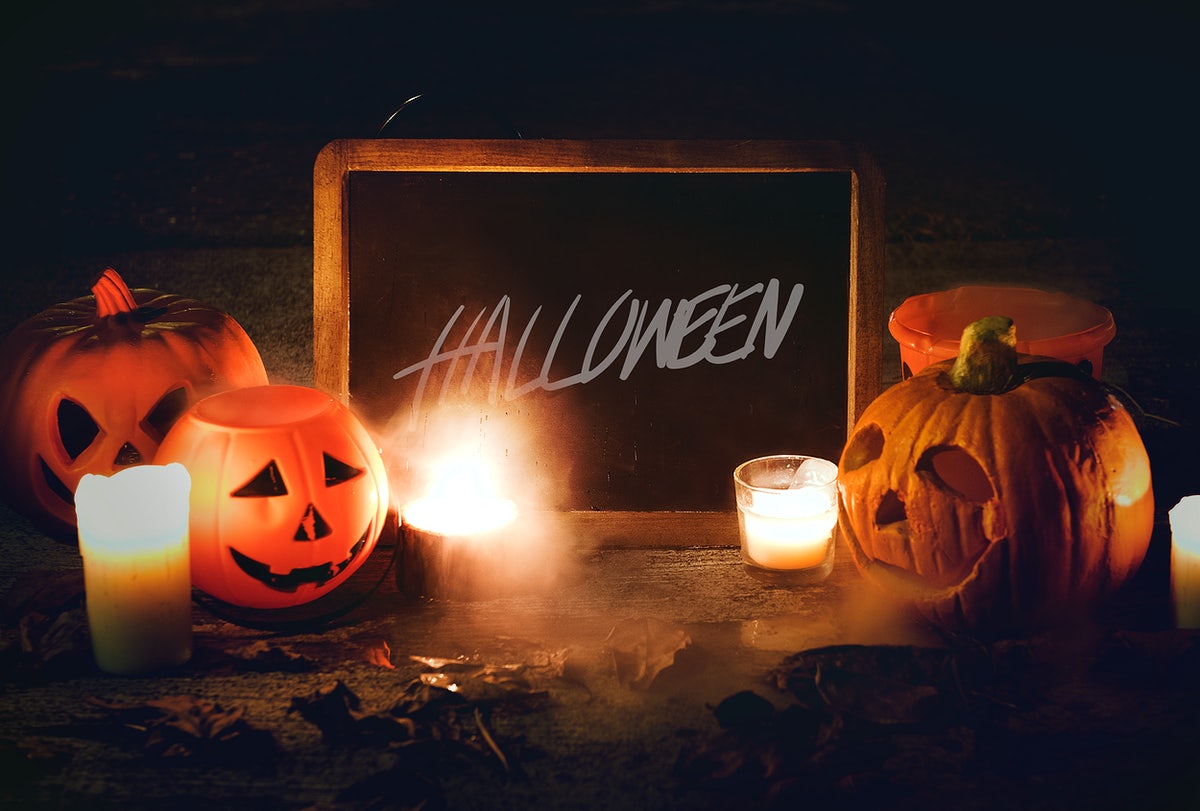 Free Halloween Pumpkins And Candles With Blackboard