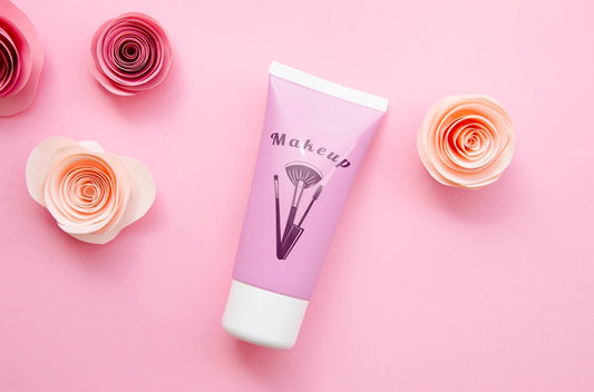 Free Hand Cream Bottle Mock-Up On Pink Background Psd